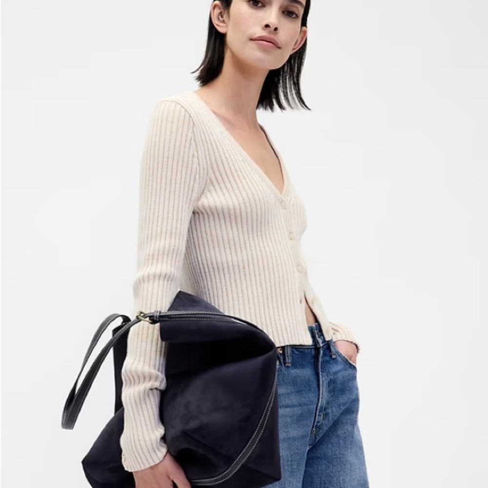 Gap Vegan Suede Bucket Bag - Picture 6 of 7